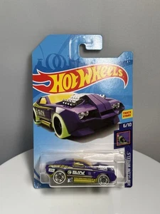 2018 Hot Wheels Hollowback Glow Wheels 6/10 Treasure Hunt Purple Glowing Wheels - Picture 1 of 4