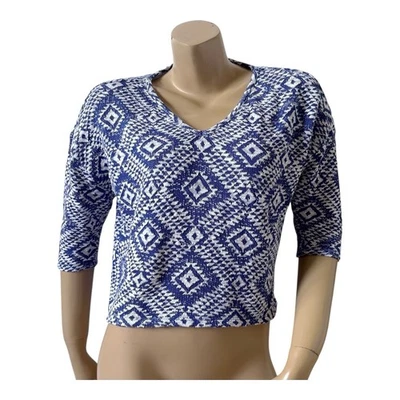 BONGO Womens Size Medium Short Sleeve Blue White Tribal Crop Top Sweater Shirt - Image 1 of 4