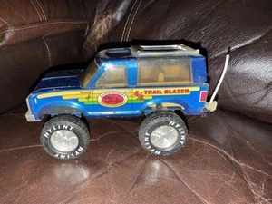 NYLINT Trail Blazer 4X4 Ford Bronco 2 II Die Cast Canoe Country Vintage  #61101 - Picture 1 of 6