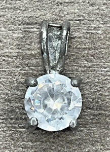 Vintage Signed Robert Seeman RSE Sterling 925 White CZ Solitaire Classic Pendant - Picture 1 of 8
