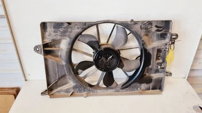 Chrysler 200 2015-2017 conjunto de ventilador de radiador motor Foto 1 de 4
