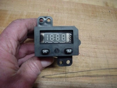 1994 Lincoln Continental digital clock F50F 15000 AD - Image 1 of 2