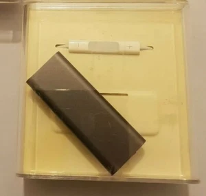Verry Rare iPod Shuffle Mod.A1271 4GB Black New /Factory Sealed - Imagen 1 de 5