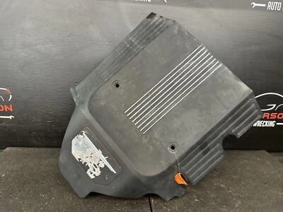 Ford Thunderbird 2003-2005 cubierta apariencia motor 3,9 L emblema DOHC desvanecido Foto 1 de 4