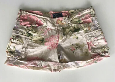 Pantalones cortos Polo Jeans Co Ralph Lauren florales para mujer talla 26 Foto 1 de 4