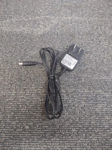 Netzkabel 6V 500mA DC 3VA Netzteil Adapter 5,5mm Spielzeug Trafo MHP-060050 - Bild 1 von 3