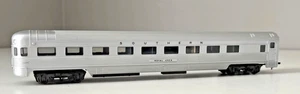 Con-Cor HO Southern Railway Passenger Car Royal Arch Silver Streamlined - Picture 1 of 16