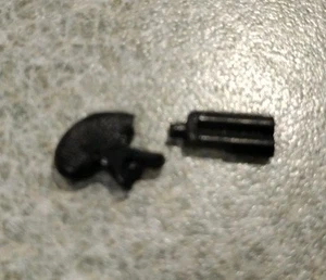 1960's-70's Auth/Orig Marx Johnny West Sam Cobra 2 Piece Derringer Nice Cond - Picture 1 of 3
