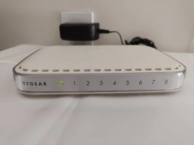 NETGEAR GS608 V3 - 8 Port Gigabit (10/100/1000 Mbps) Ethernet Switch w/Adapter - Image 1 of 4