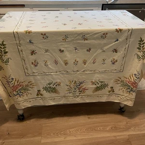 Tablecloth Fall Floral Acorns 100" x 58" - Picture 1 of 6