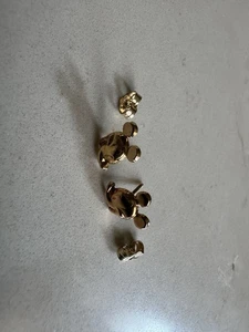 14k Disney Parks Exclusive Mickey Mouse Earrings Mickey & Co Vintage - Picture 1 of 13