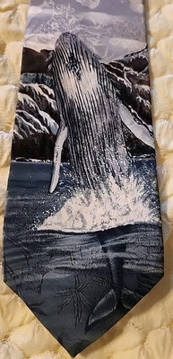 Corbata de Colección NUEVA Wembley Especies en Peligro de Extinción Ballena Jorobada Hecha en EE. UU. Corbata de Seda Foto 1 de 4