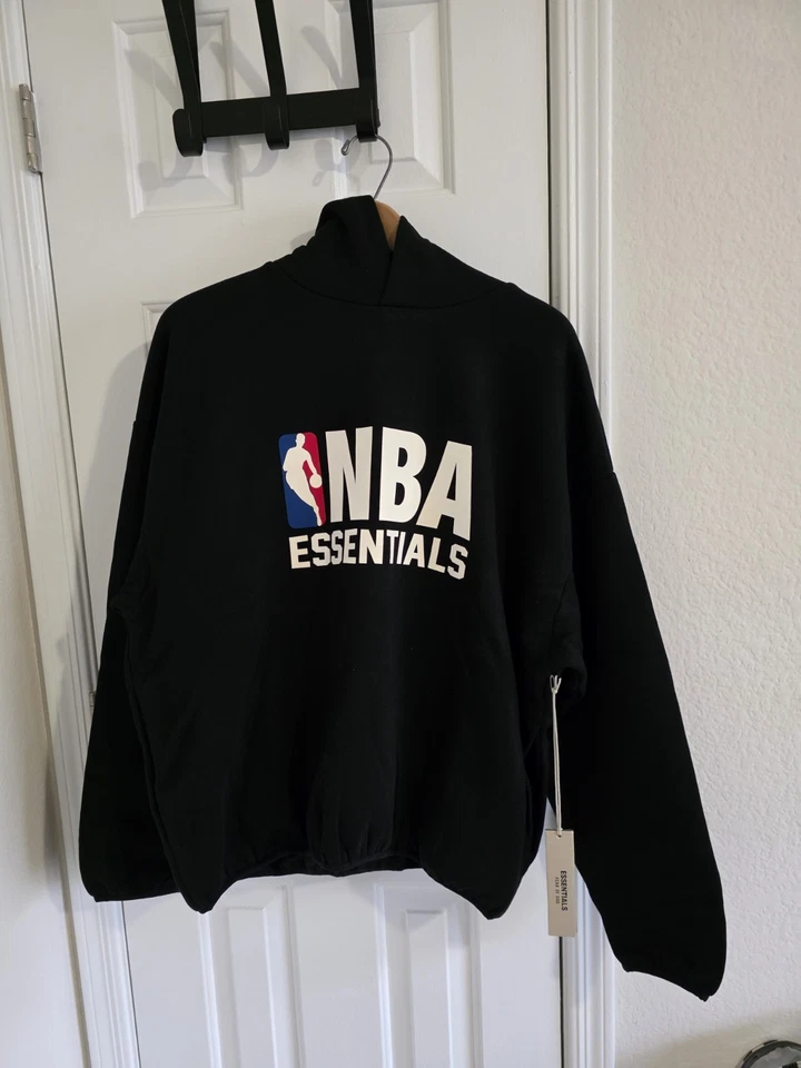 Essentials Sudadera con Capucha Negra NBA Talla Mediana NUEVA con Etiquetas 100% Auténtica Nueva con Etiquetas Foto 1 de 4