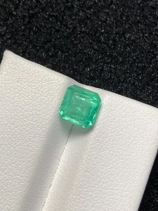 Emerald Faceted 2.25 ct - Panjsher Mine Afghanistan - Picture 1 of 9