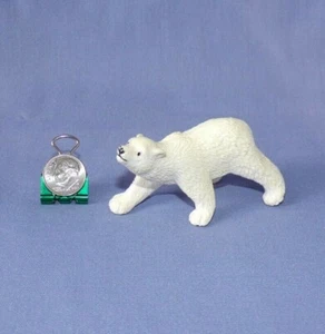 Safari Miniature Dollhouse Wild Animal Polar Bear Cub Plastic Toy Figurine 1.5" - Picture 1 of 3
