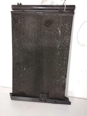 2006  BMW 330I  AC Condenser  - Image 1 of 4