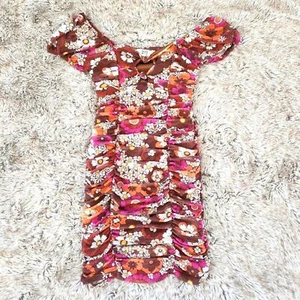 Madden NYC Retro 1970s Floral Bust Cut-out Ruched Bodycon Mini Dress Size Small - Picture 1 of 8