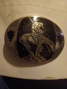 AMAZING VINTAGE 1970s **END OF THE TRAIL** NATIVE INDIAN ART BELT BUCKLE - Picture 1 of 3