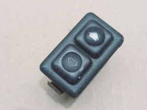 BMW E30 POWER WINDOW SWITCH 1381205 - Picture 1 of 3