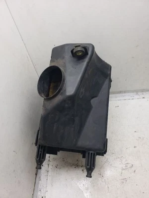 Air Cleaner 3.0L Fits 01-04 ESCAPE 712312 - Image 1 of 4