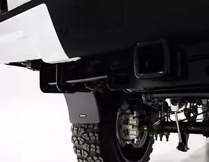 Guardabarros Bushwacker MUD-20084 Trail Armor para Ford F-250/F-350 Super Duty - Imagen 1 de 4
