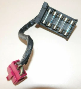 Honda VF 700 C Magna fuse box, used - Picture 1 of 2