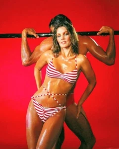 PRISCILLA PRESLEY    Sexy   8x10 Celebrity Photo Print  83743 - Picture 1 of 1