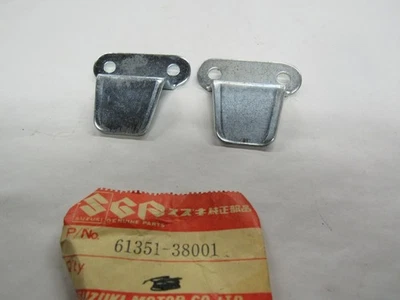 Placa tensora cadena Suzuki RL250 nos 61351-38001 Foto 1 de 2