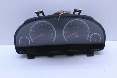Cuadro de instrumentos velocímetro BMW M5 M6 2012-2019 Speedo fabricante de equipos originales usado Foto 1 de 4