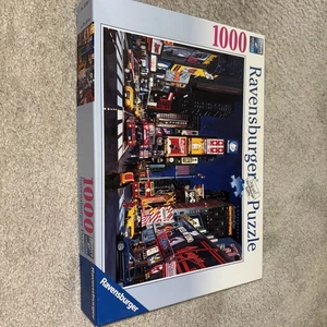 Ravensburger TIMES SQUARE NYC 1000 Piece Jigsaw Puzzle 27"x20” New York City NY - Picture 1 of 1