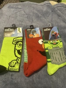 CRAZY SOCKS Mens Crew Size 6-12 SESAME STREET SET OF 3 HOLIDAY GIFTS - Picture 1 of 18