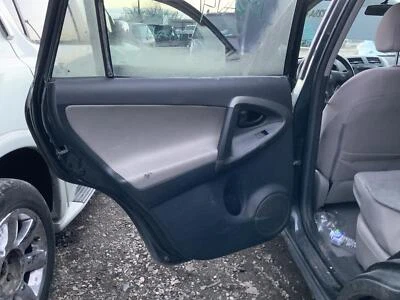 Panel de moldura interior de puerta trasera izquierda usado se adapta a: Toyota Rav4 2010 grado A Foto 1 de 4