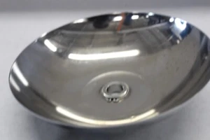 HUB CAP ASSY W/SPACER,SNAP RING 43155-00 2005 HD SOFTAIL DELUXE FLSTNI - Picture 1 of 6