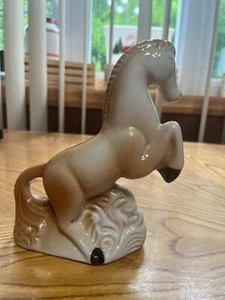 FIGURA DE CABALLO DE CRÍA DE CERÁMICA DE COLECCIÓN MARRÓN BRONCEADO ESMALTADO 6 1/2" ESTATUILLA - Imagen 1 de 7