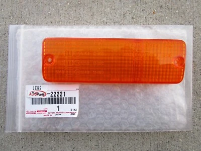 SE ADAPTA A: 83 - 90 TOYOTA TERCEL FRONTAL LADO DERECHO INTERMITENTE LUZ LENTE FABRICANTE DE EQUIPOS ORIGINALES NUEVO Foto 1 de 3