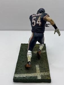 Brian Urlacher Chicago Bears Mcfarlane Figure NFL Series 9 - Picture 1 of 3