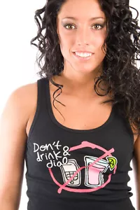 Be As You Are Medium Black Don't Drink Dial Ribbed Tank Hot Pink Top Phone NEW - Foto 1 di 3