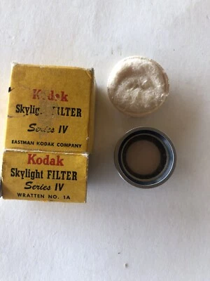 Kodak Series IV Skylight Filter 16mm 5/8 Inches - Image 1 of 4