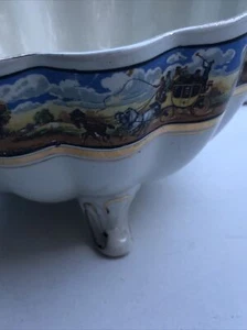 Gibsons Footed Scalloped Fruit Bowl Stage Coach and Inn Design 745898 8550 - Picture 1 of 8