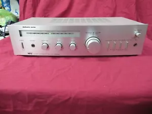 NEC mod. A 230 E - Amplificatore Stereo Integrato - Foto 1 di 13