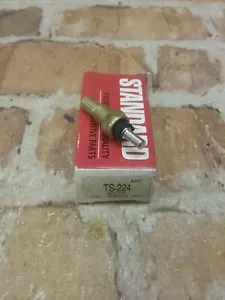 TS-224 Standard Temperature Sending Unit Switch - Picture 1 of 2