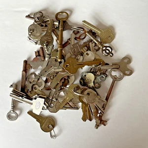 Vintage Schlüssel Lot Fass massiv hohl flach Becher Schlüssel alle Vintage Messing Stahl - Bild 1 von 10