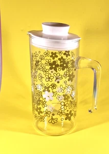 VTG Pyrex Crazy Daisy Spring Blossom Glass Pitcher Green White Flowers Orig Lid - Picture 1 of 8