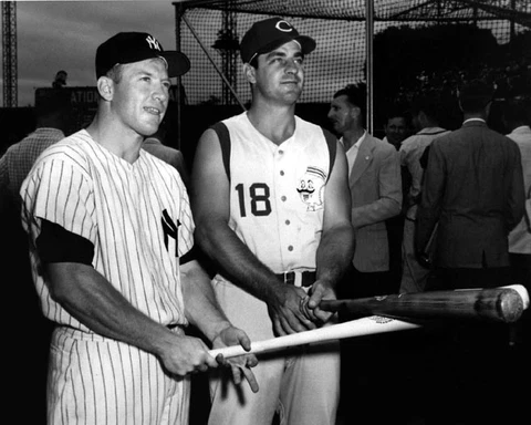 Reds KLUSZEWSKI and Yankees MICKEY MANTLE 8x10 Photo at Spring Training Poster Cover