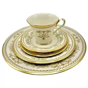 Vintage CASTLE GARDEN By Lenox 5 Piece Place Setting Made In USA /excellent - Picture 1 of 13