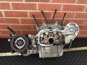 1993 HARLEY-DAVIDSON SPORTSTER 883 XLH883 ENGINE MOTOR RIGHT CRANKCASE CASE RH - Picture 1 of 10