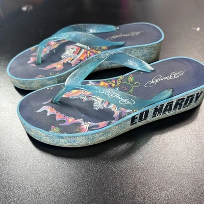 Sandalias Ed Hardy para mujer talla 7-7,5 azul plataforma cuña chanclas tatuaje Y2K de colección Foto 1 de 4