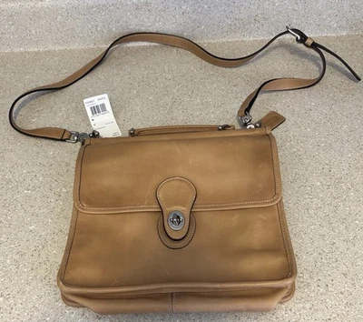 Bolsa de ombro vintage Coach Willis FS9927 couro camelo tiracolo nunca usada - Imagem 1 de 4