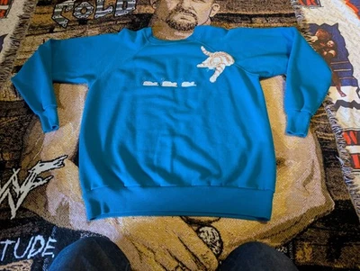 Vintage Needlepoint Blue Crew Neck X-Large Sweatshirt Cat and Mice playing - Image 1 of 4