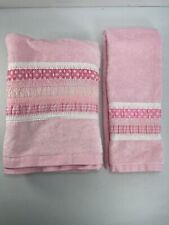 VTG 70s 80s Ames Pink Cotton Lace Pattern Accent Bath Hand Towel 2 Piece Set